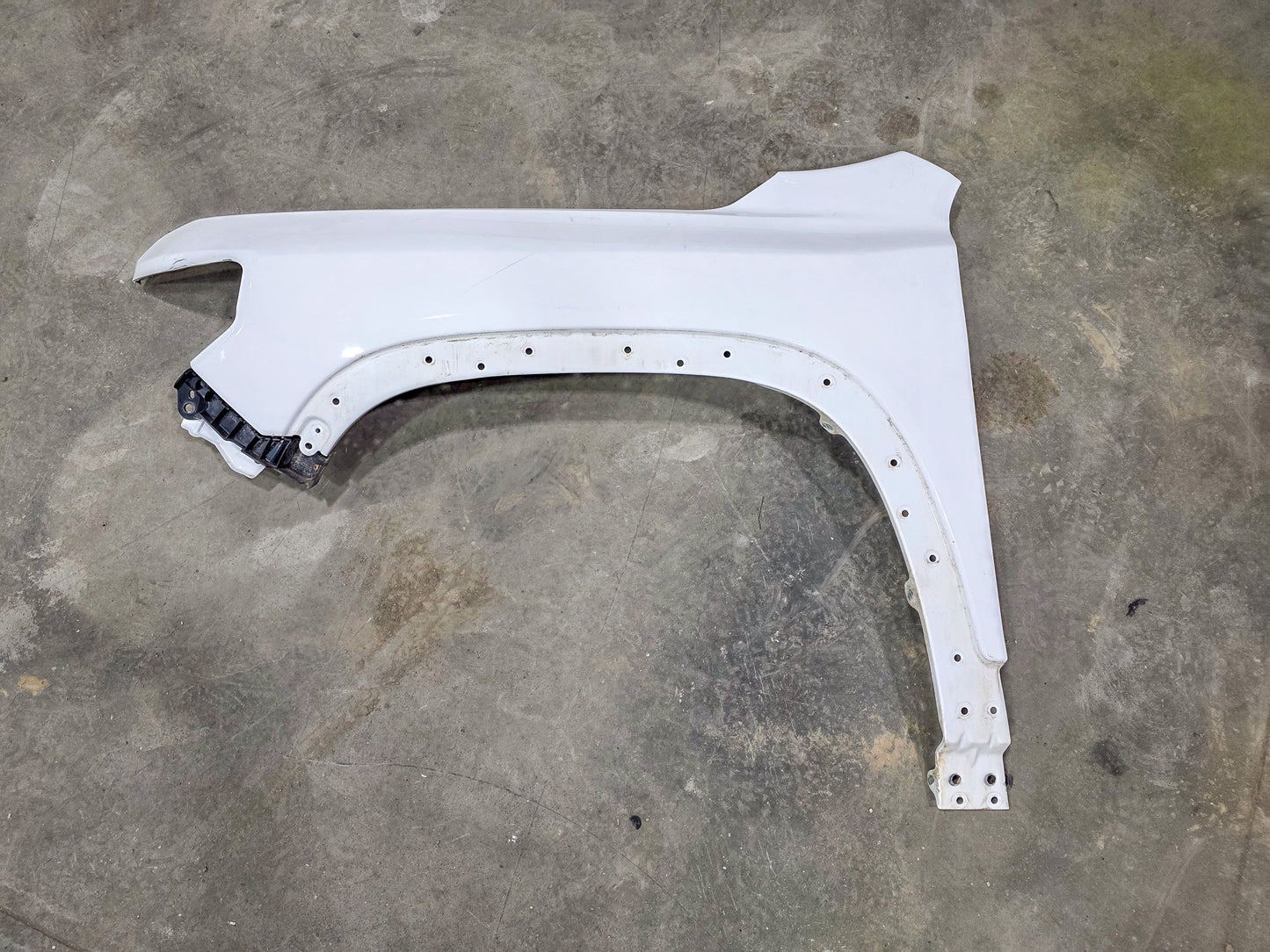 2020-2023 GMC Acadia Front Driver Left Side Fender Wing Panel  84755857, 84666224, 84734319