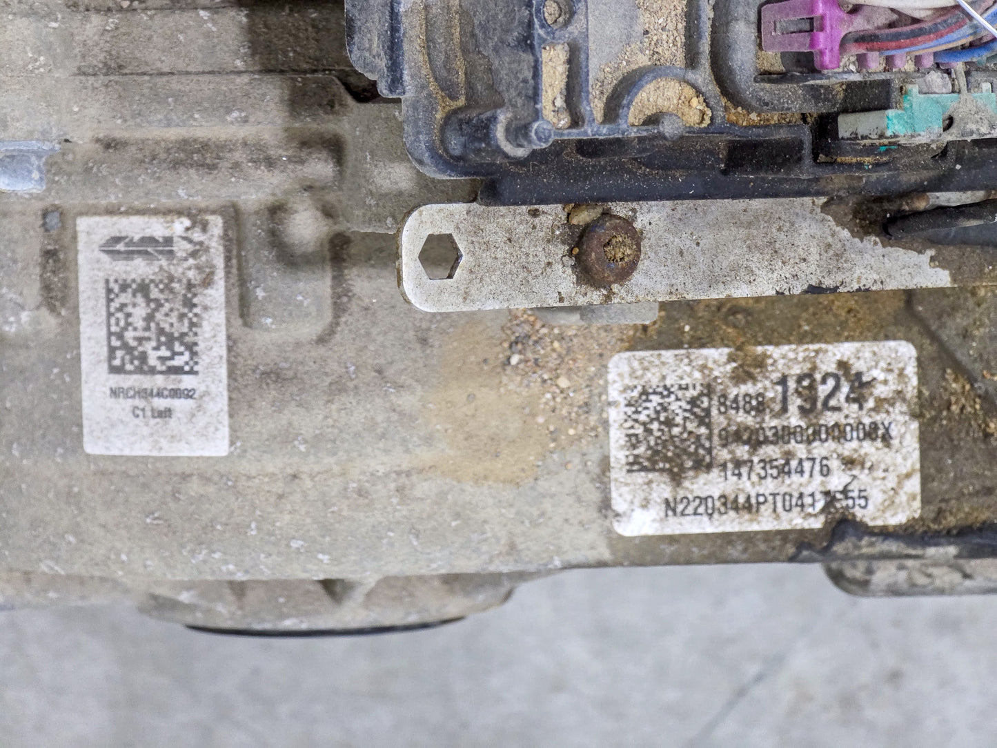 2020-2022 GMC Acadia Control Computer Differential Lock - view 5