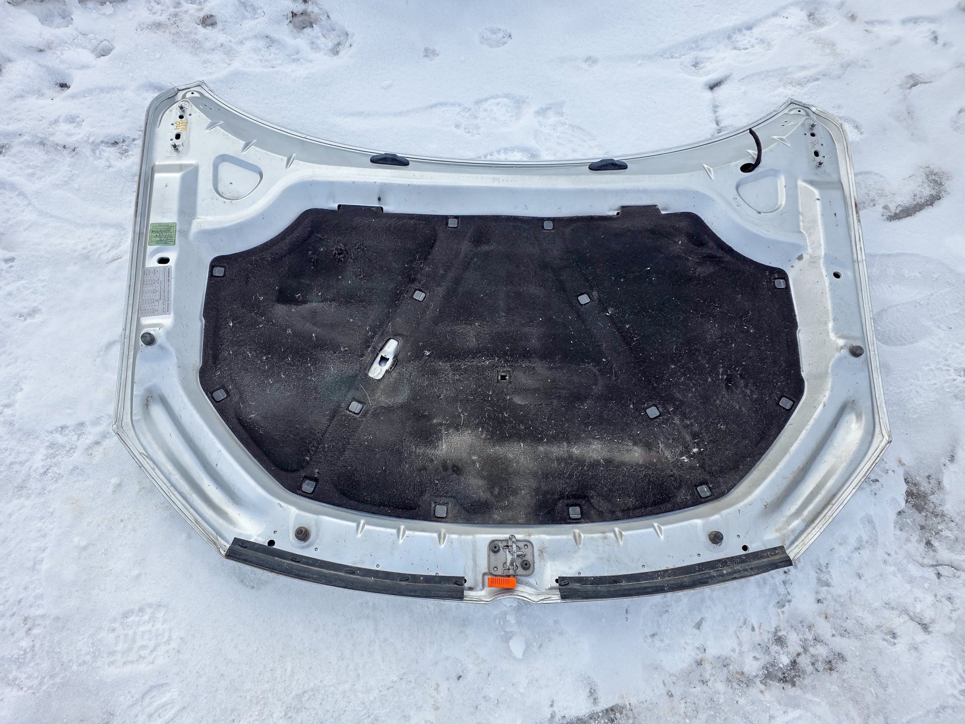 2011-2018 Volkswagen Jetta Hood  5c6823031e,  5c6823031a, 5c6823031b, 5c6823031c, 5c6823031d - view 2