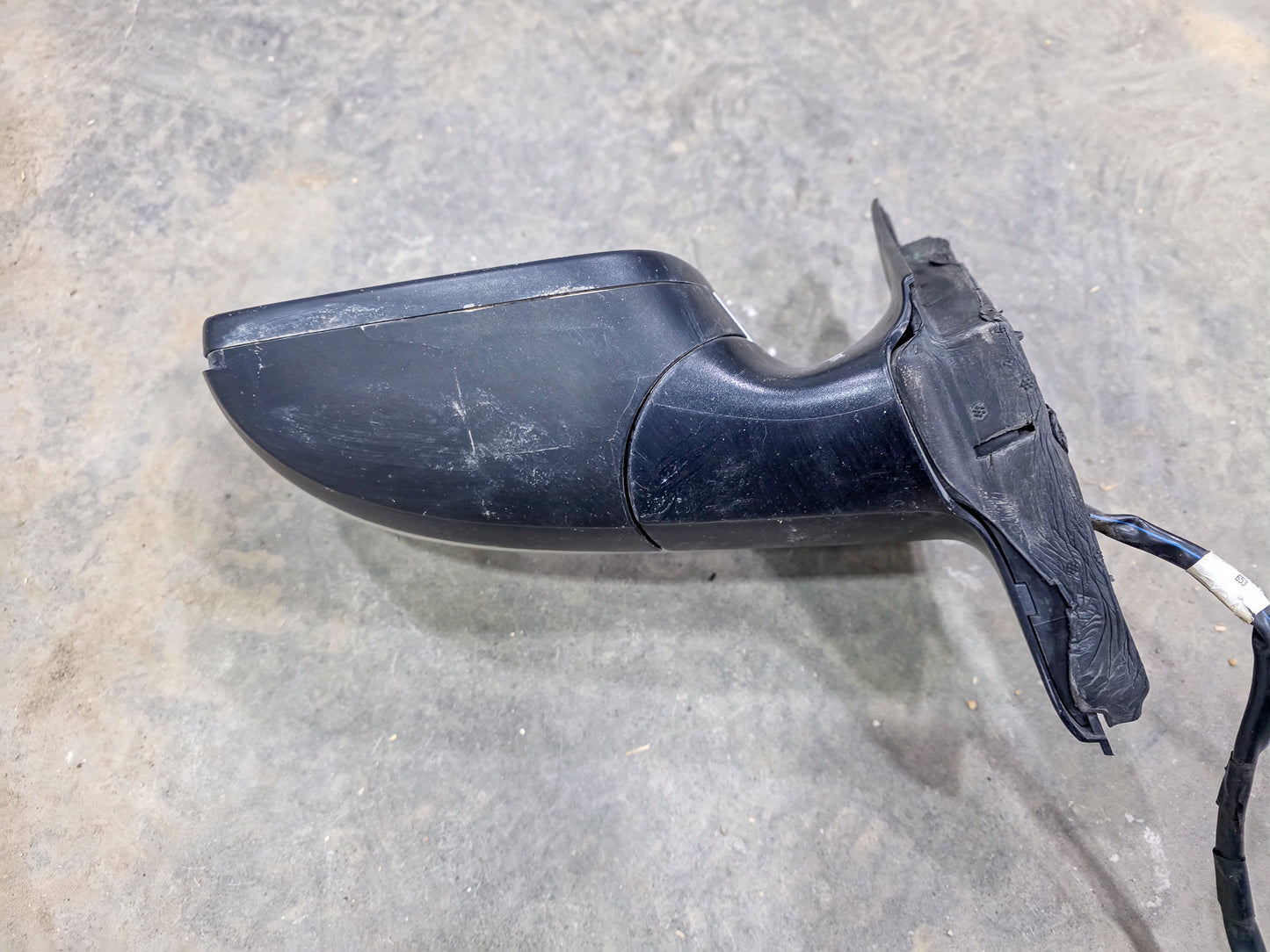 2011-2014 Volkswagen Jetta Front Driver Left Side Exterior Rear View Mirror 5C6857522, 5C68575389B9, 5C7857508J9B9, 5C6949101 - view 4