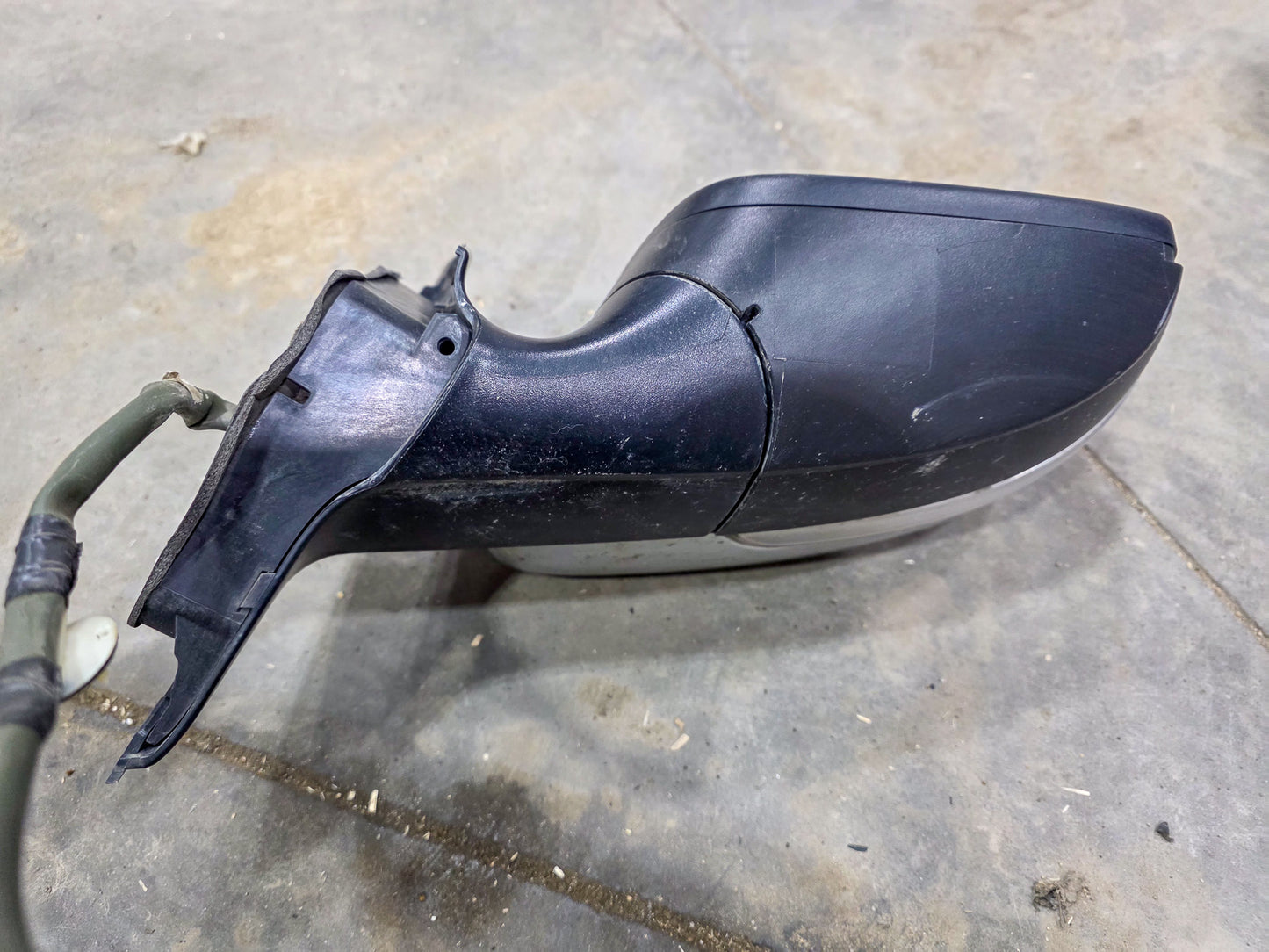 2011-2014 Volkswagen Jetta Front Passenger Right Side Exterior Rear View Mirror 5C7857501 - view 3