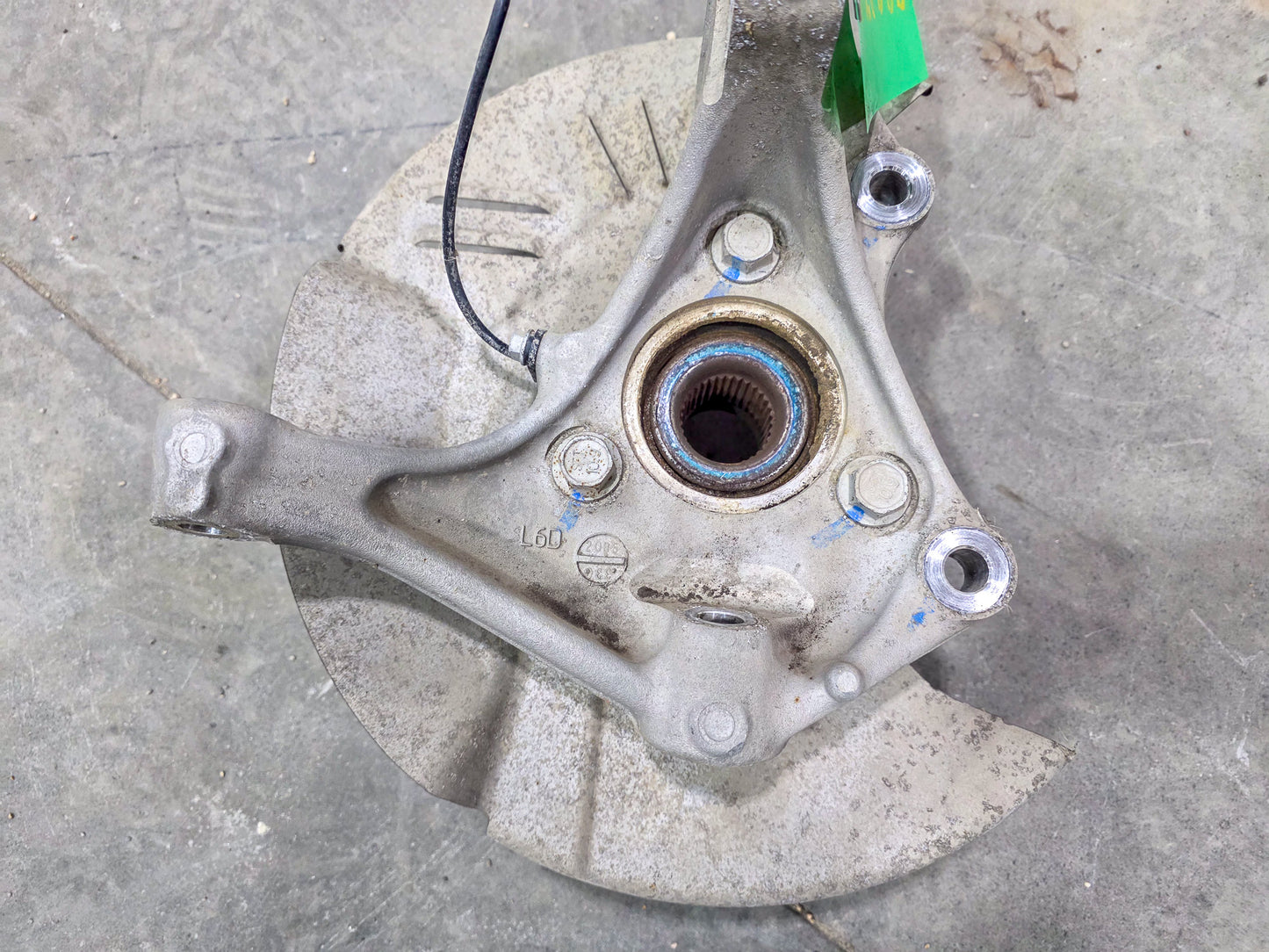 2017-2022 GMC Acadia Front Left Side Spindle Knuckle Wheel Hub and Disc Brake OEM 23334436 - view 2