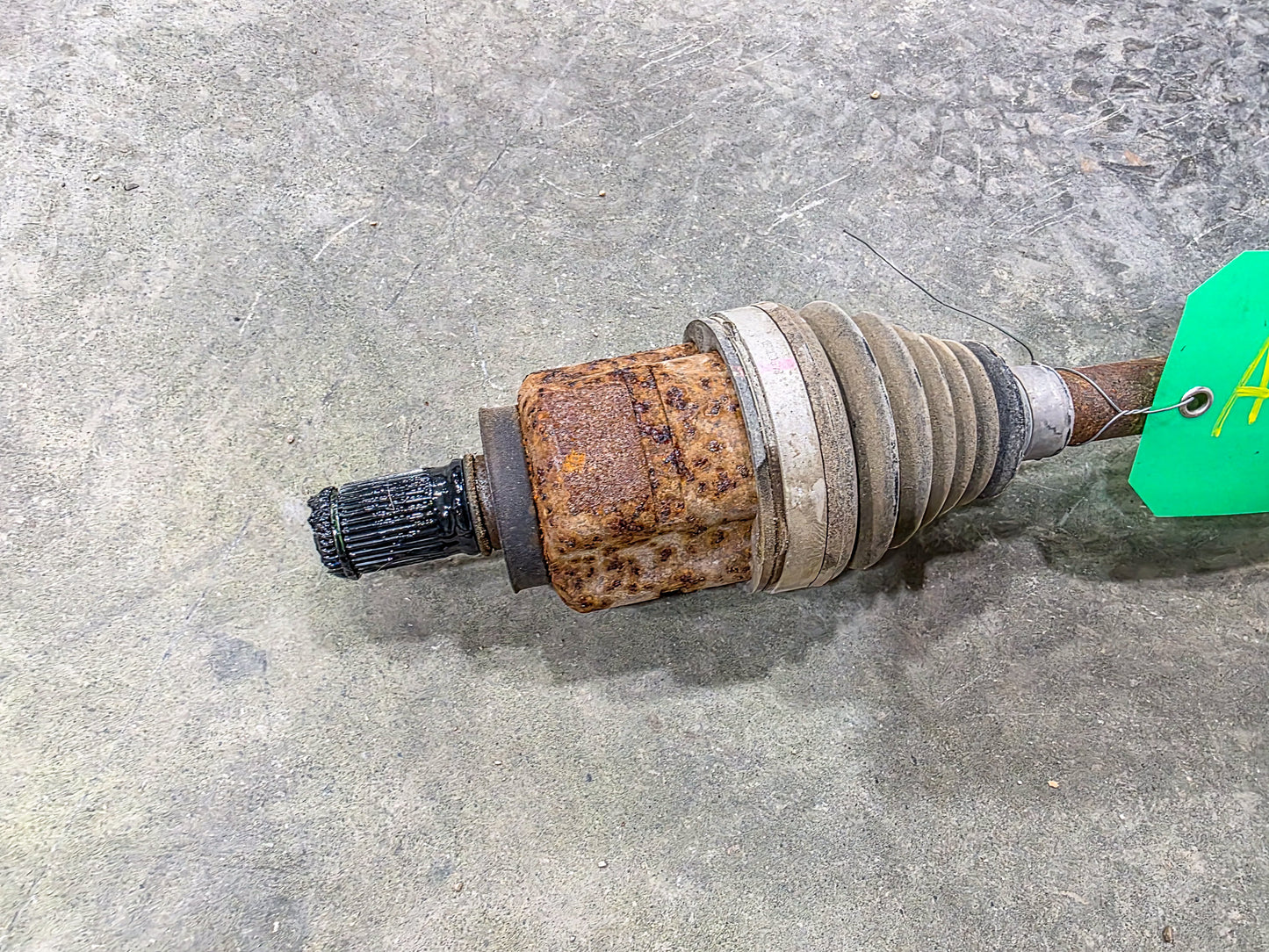2017-2025 GMC Acadia Rear Driver Left Side Axle Shaft, Wheel Half-Shaft OEM  84853353, 85150637, 22981467, 23197423, 84088440, 84371428, 84387118, 84387121, 84394122, 84454824, 84454829, 84598361, 84598363, 84710390, 84710391, 84767962, 86508786 - view 3