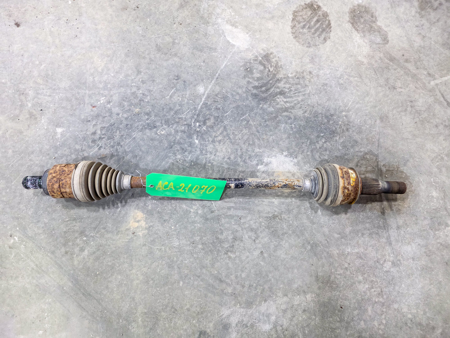 2017-2025 GMC Acadia Rear Passenger Right Side Axle Shaft, Wheel Half-Shaft OEM 38279273, 22981468, 23197422, 84088445, 84117741, 84371437, 84387092, 84387119, 84598339, 84598342, 84598352, 84598353, 84598358, 84853347