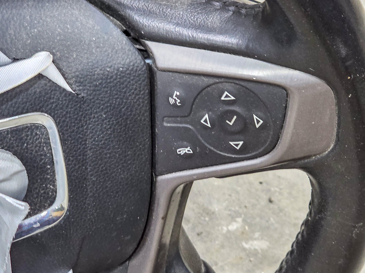 2016-2025 GMC Acadia Steering Wheel, Steering Column 84703391, 84914679, 85529026, 23401568, 84285329, 84401500, 84450604, 84452658, 84625118, 84625119, 85514218 - view 5