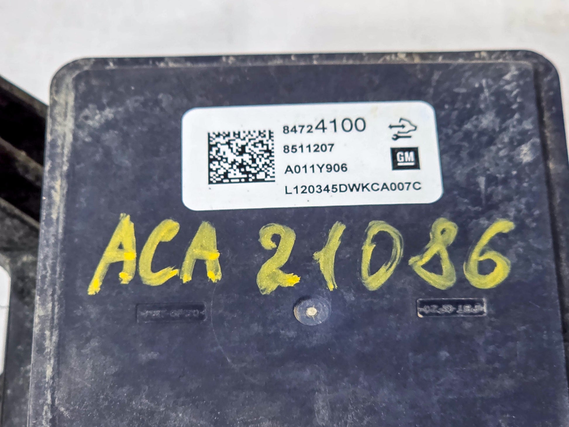 2018-2023 GMC Acadia ABS Anti Lock Brake Pump Module Unit W/ Bracket OEM 84728140, 84724100 - view 4