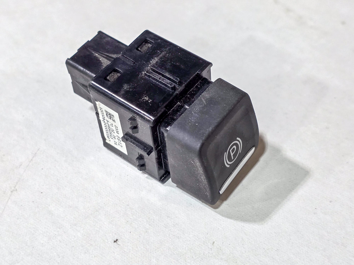 2021 GMC Acadia Hand Parking Brake Switch 23366912