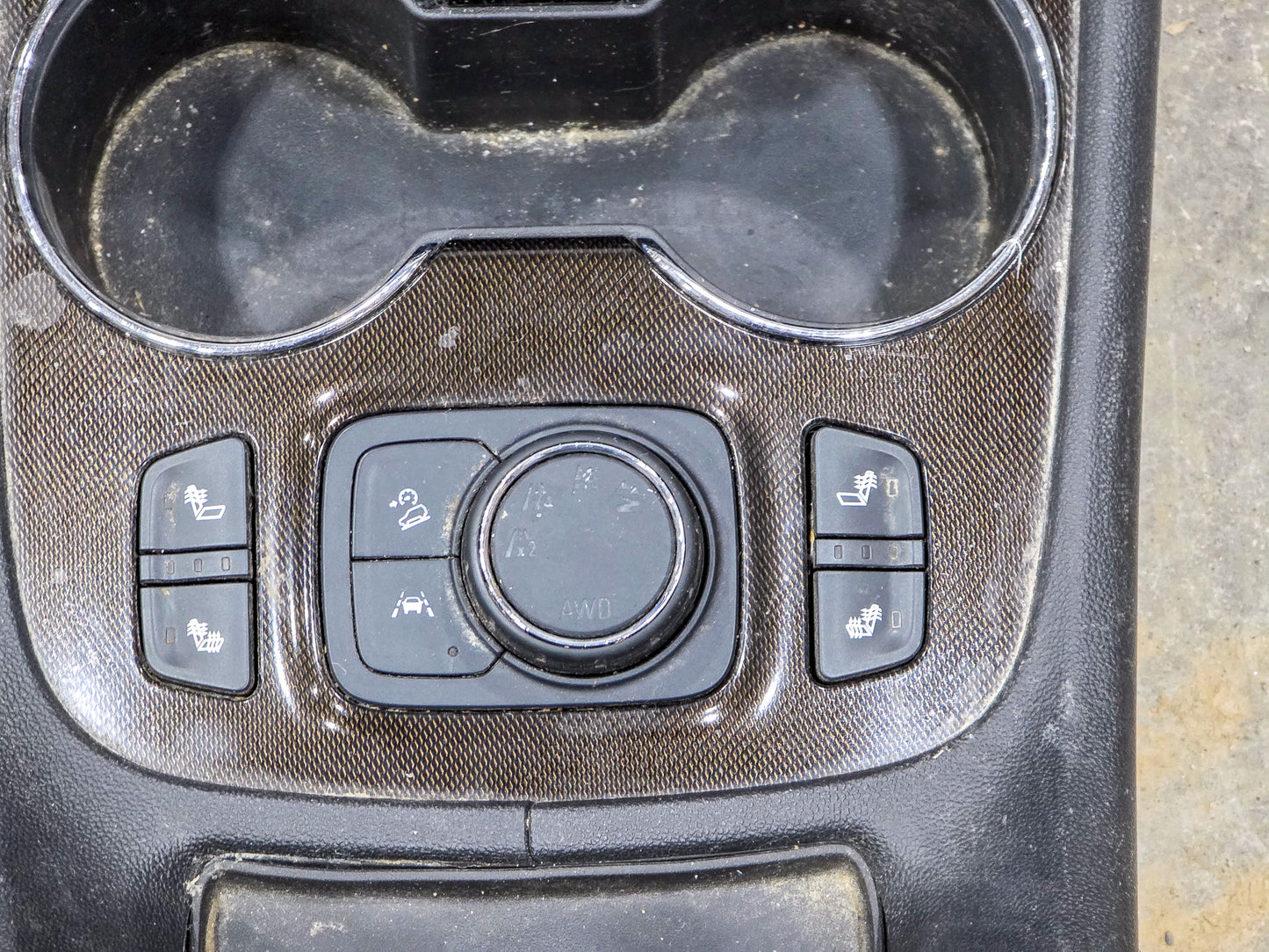 2017-2025 GMC Acadia Center Console, Transmission Shift Button Assembly, Receptacle, Hazard Light & Traction Control Switch, Front Right Left Side Seat Heater Switch, Trim Plate 84769914, 13529869, 84646674, 84693327, 84736648 - view 4