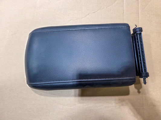 2020-2023 GMC Acadia Center Console Armrest Lid 84779636, 84698306