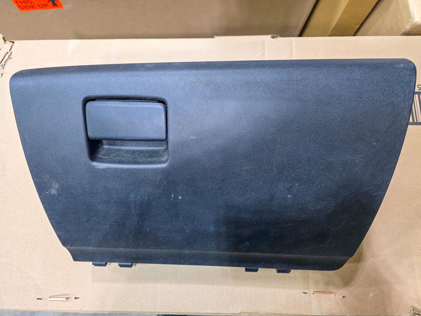 2019-2023 GMC Acadia Glove Compartment Storage Box 84504779
