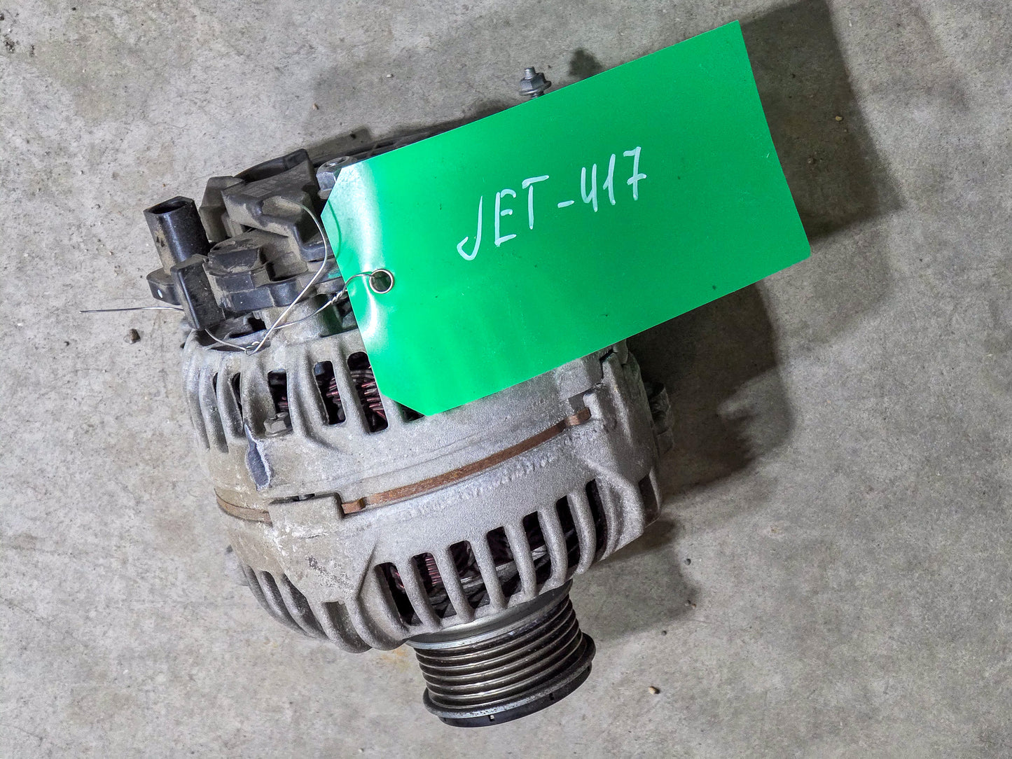 2011 Volkswagen Jetta Alternator 06F903023F, 0124525091 - view 5