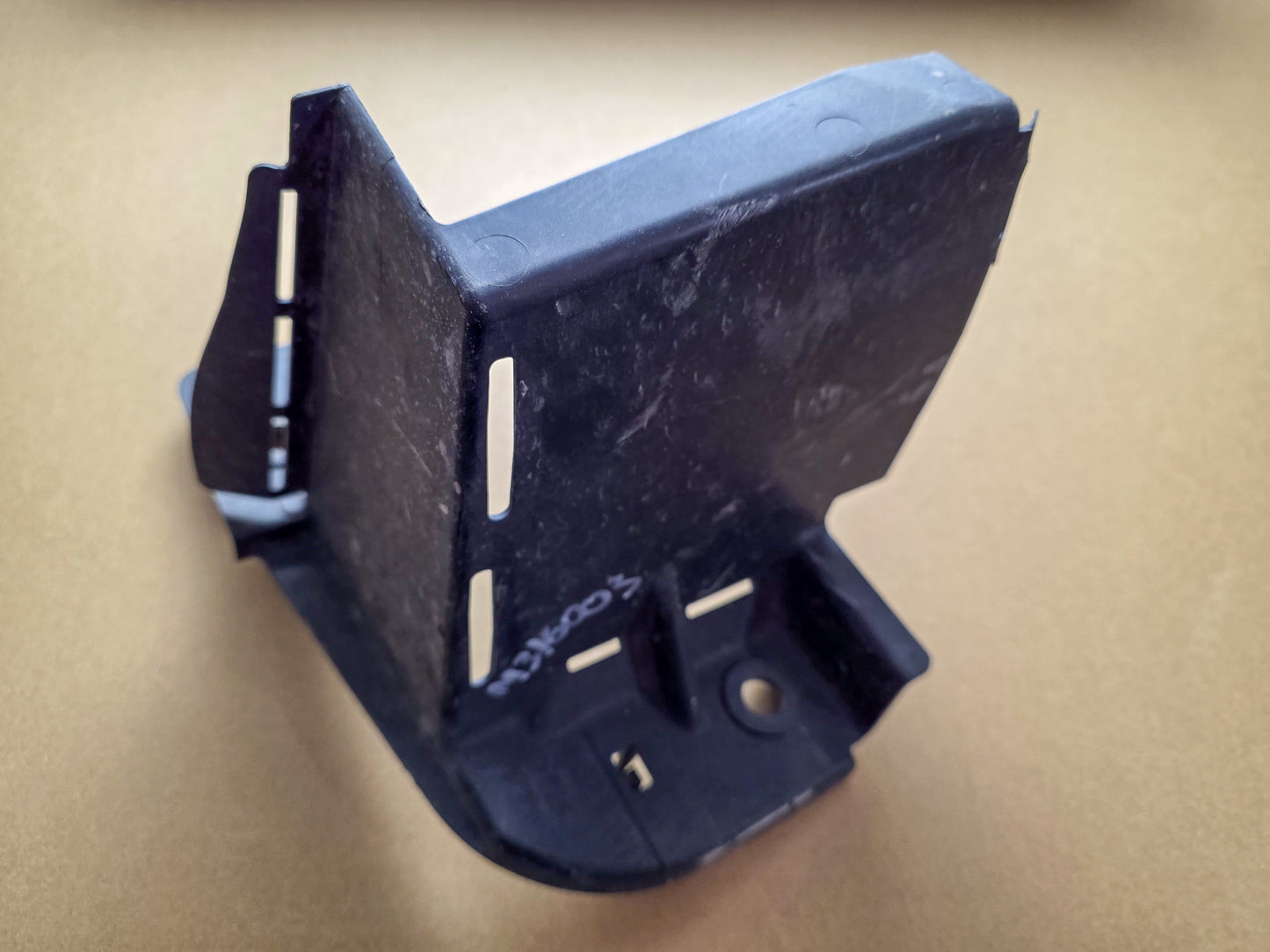 2014-2016 Mazda 3 Lower Plate Left Driver Side BJS7501V1