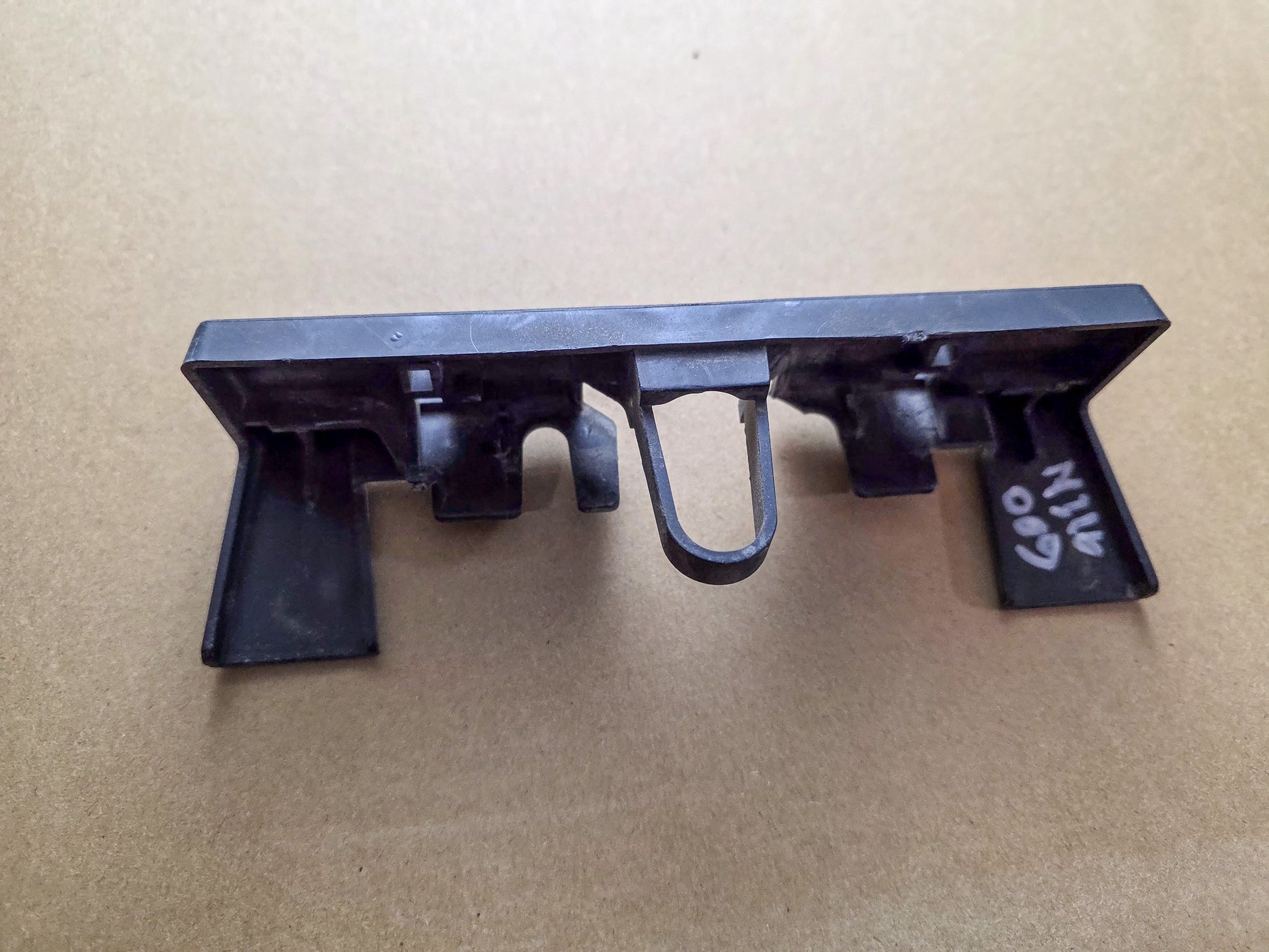 2014-2016 Mazda 3 Protector Lock-bonne BJS756627 - view 2