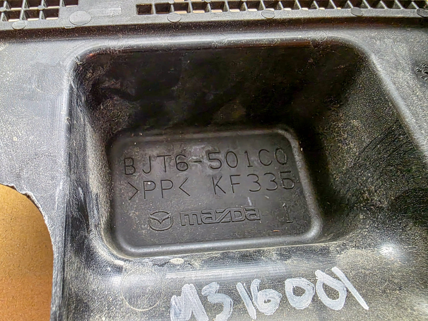 2014-2016 Mazda 3 Upper Plate BJT6501C0 - view 4