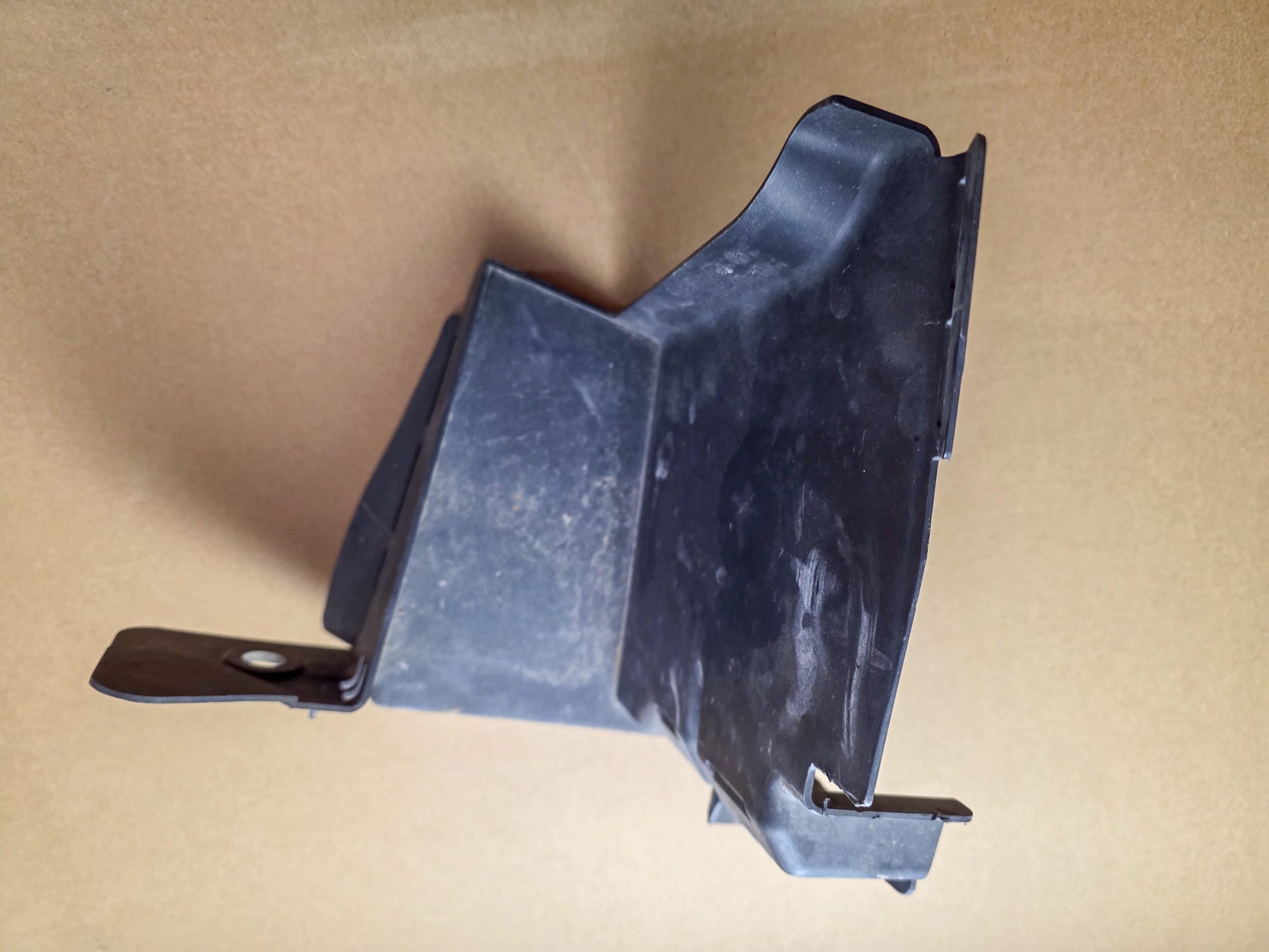 2014-2016 Mazda 3 Front Plate Seal BJS7501U1 - view 3