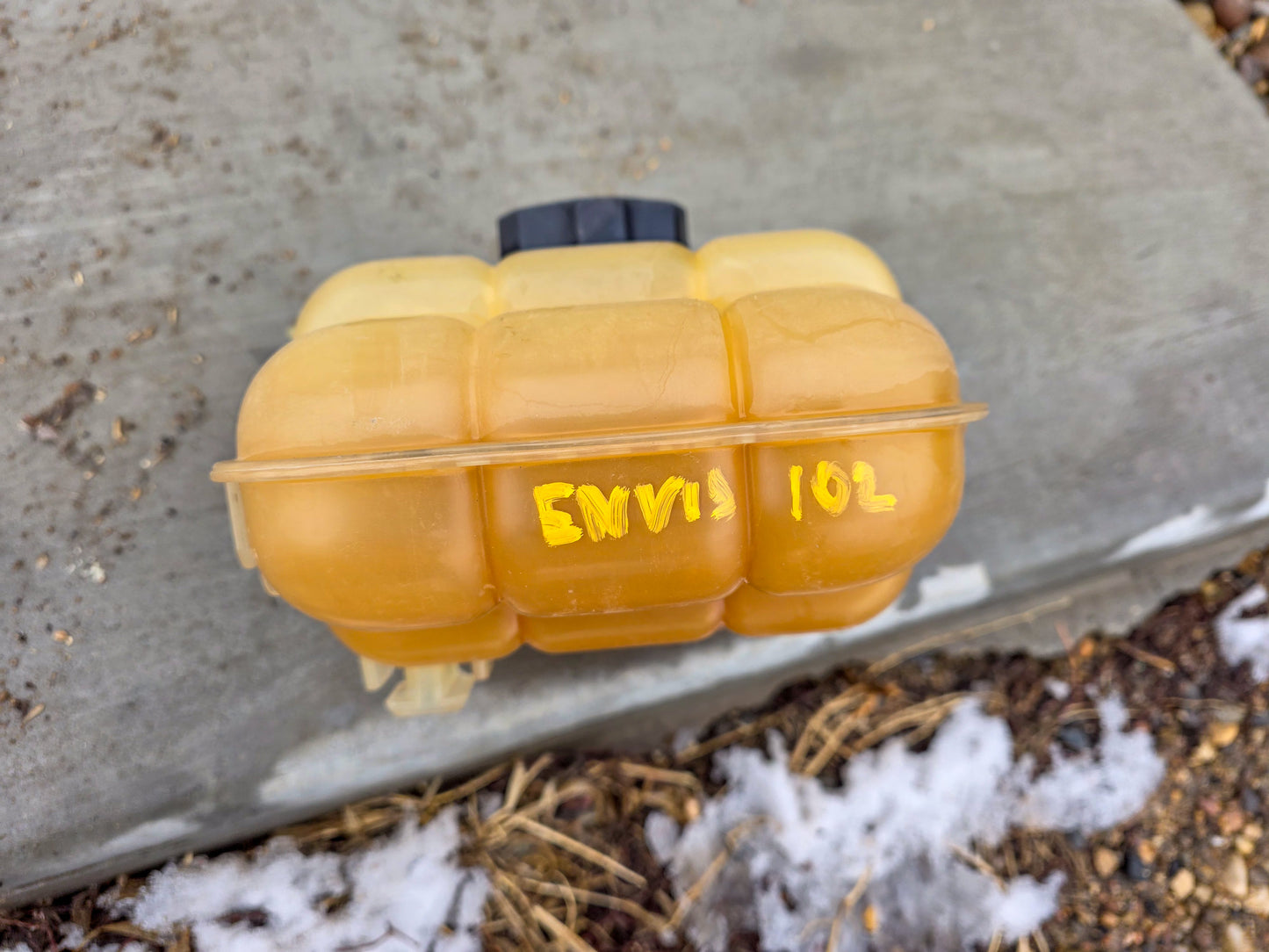 2016-2020 Buick Envision Radiator Coolant Reservoir Bottle 13364573