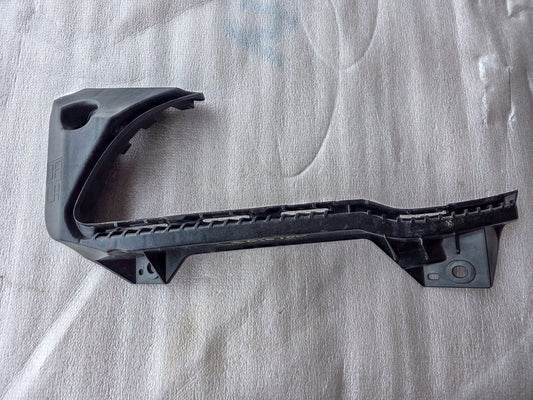 2015-2017 Subaru Legacy Front Driver Left Side Bracket Corner Front Left 57707AL014