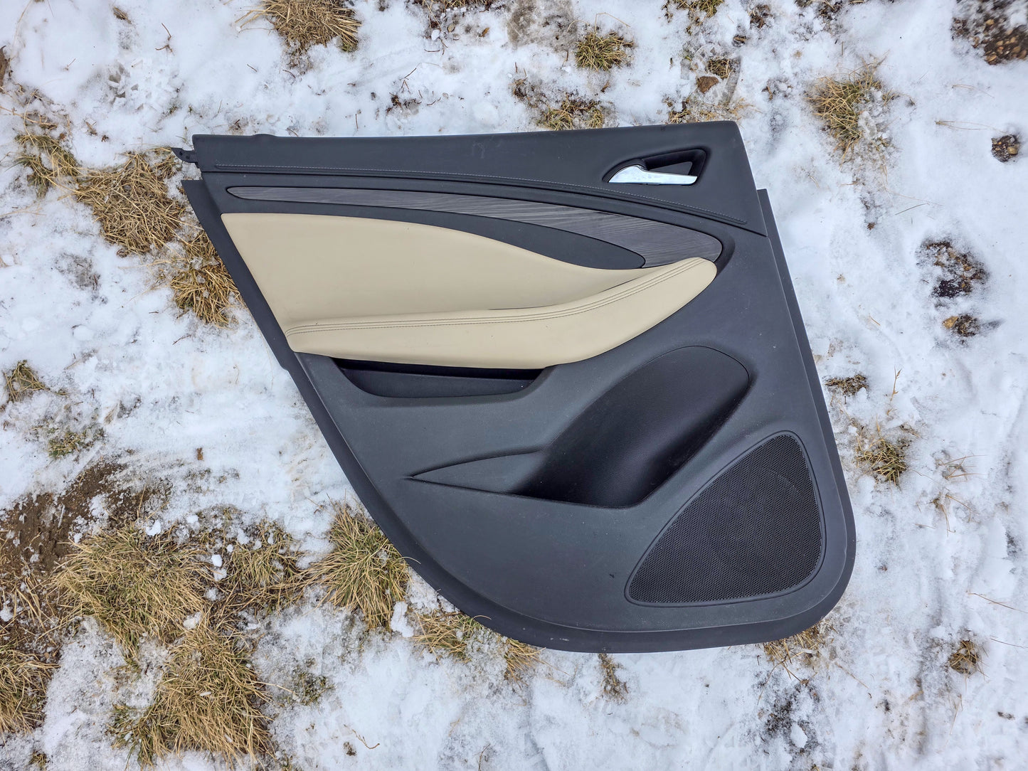 2016-2020 Buick Envision Rear Driver Left Side Interior Door Card Lining Trim Panel 84344747, 84412273, 84631307