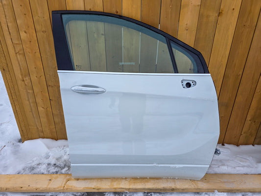 2016-2020 Buick Envision Door Front Passenger Right Side 23141897, 23141901, 84011072