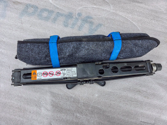 2019 Buick Envision Floor Jack 23271159