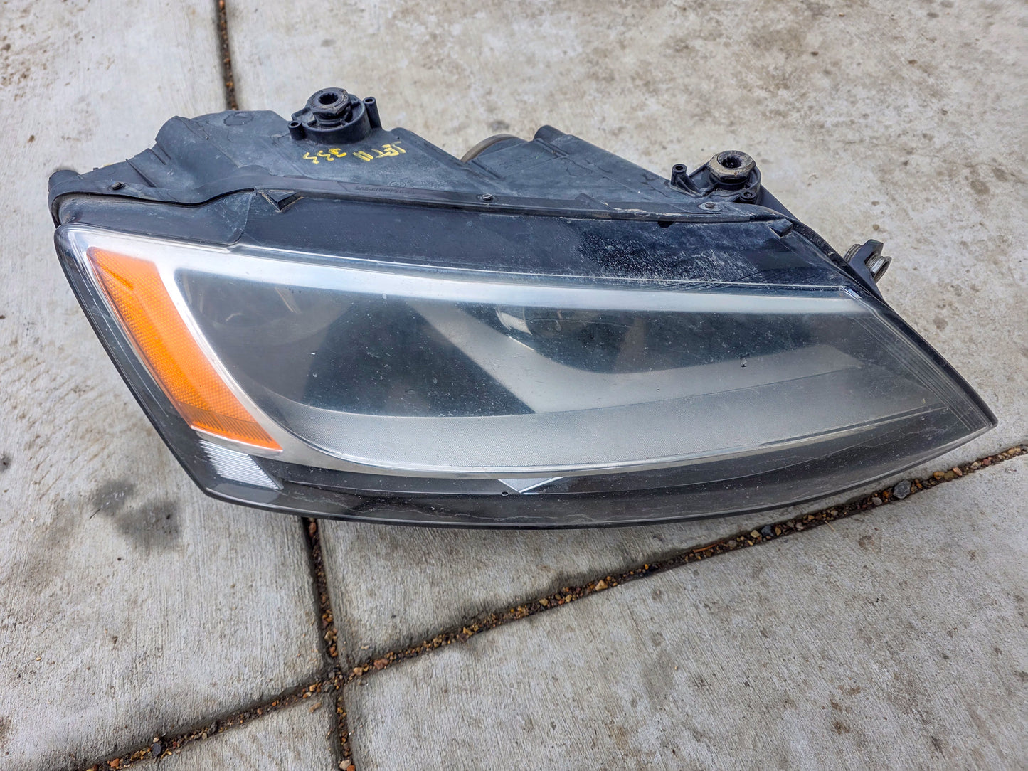 2011-2018 Volkswagen Jetta Front Passenger Right Side Headlight Headlamp Assy 5c7941006