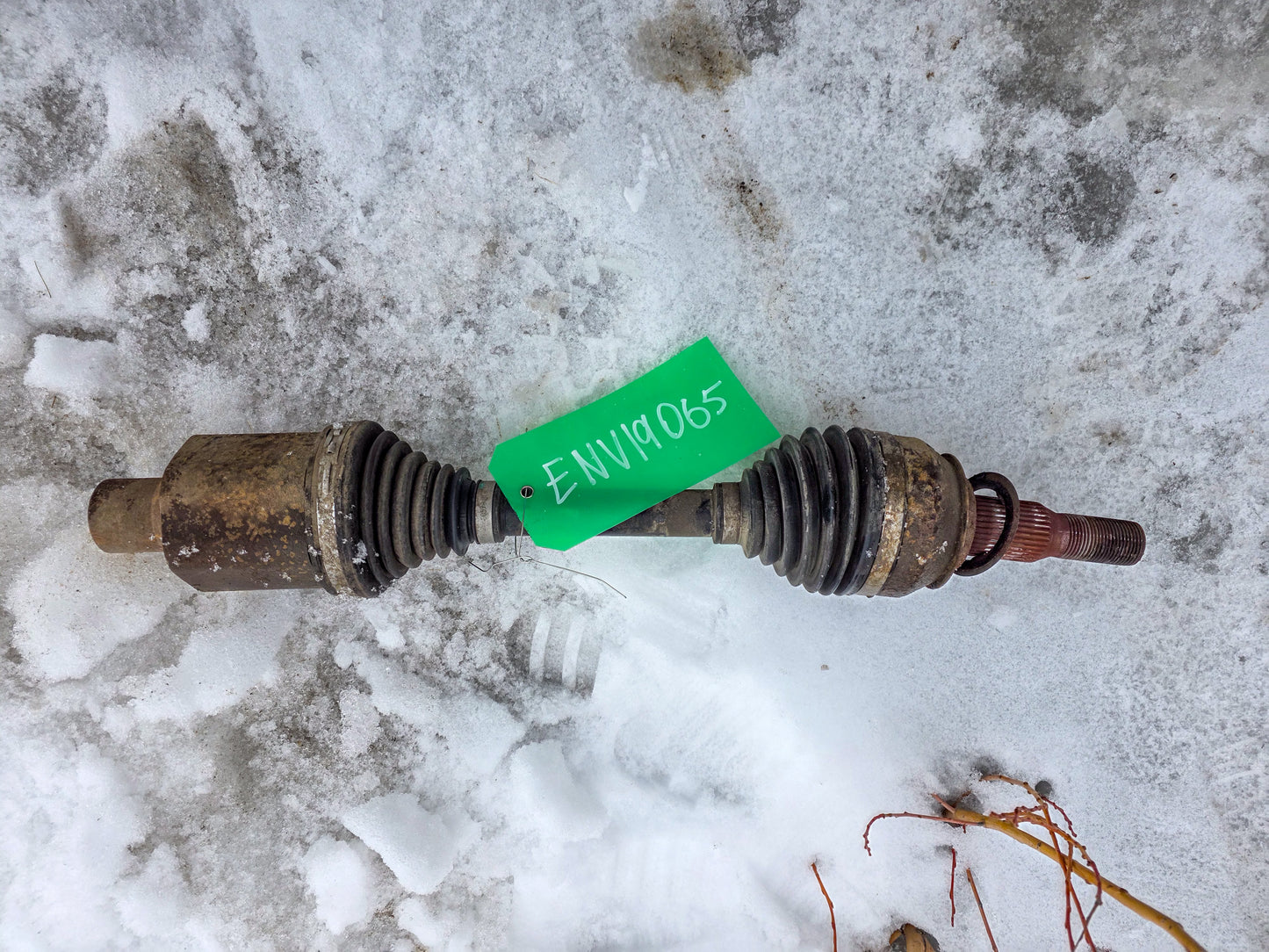 2019-2020 Buick Envision Front Passenger Right Side Axle Shaft, Wheel Half-Shaft 84280833