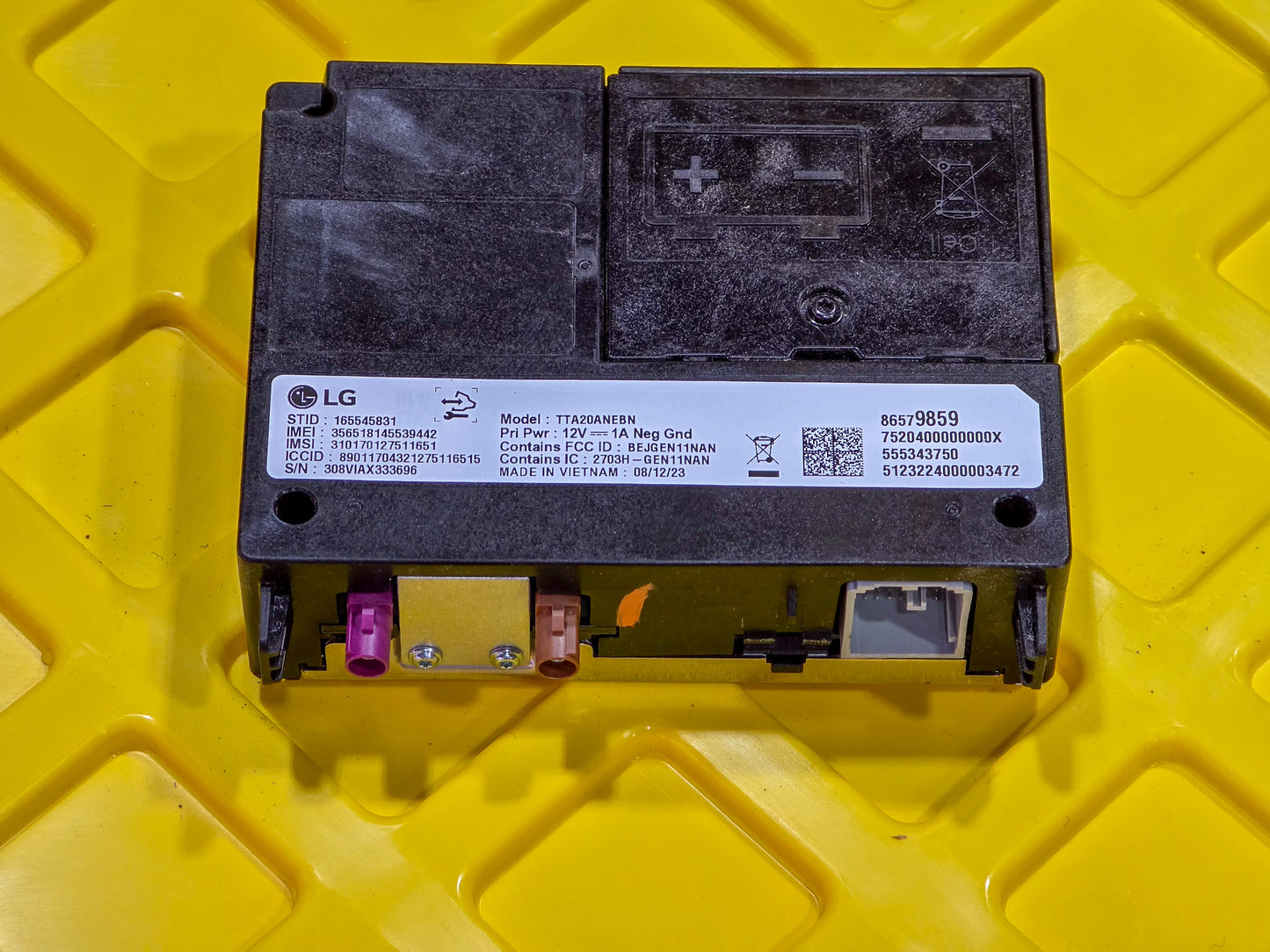 2024 Chevrolet Blazer Telematics Mobile Phone Control Module 86579859 OEM