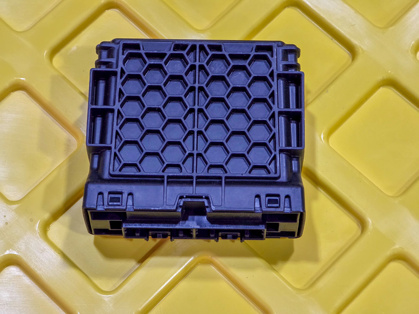 2022-2025 Chevrolet Blazer Network Gateway Computer Control Module Unit