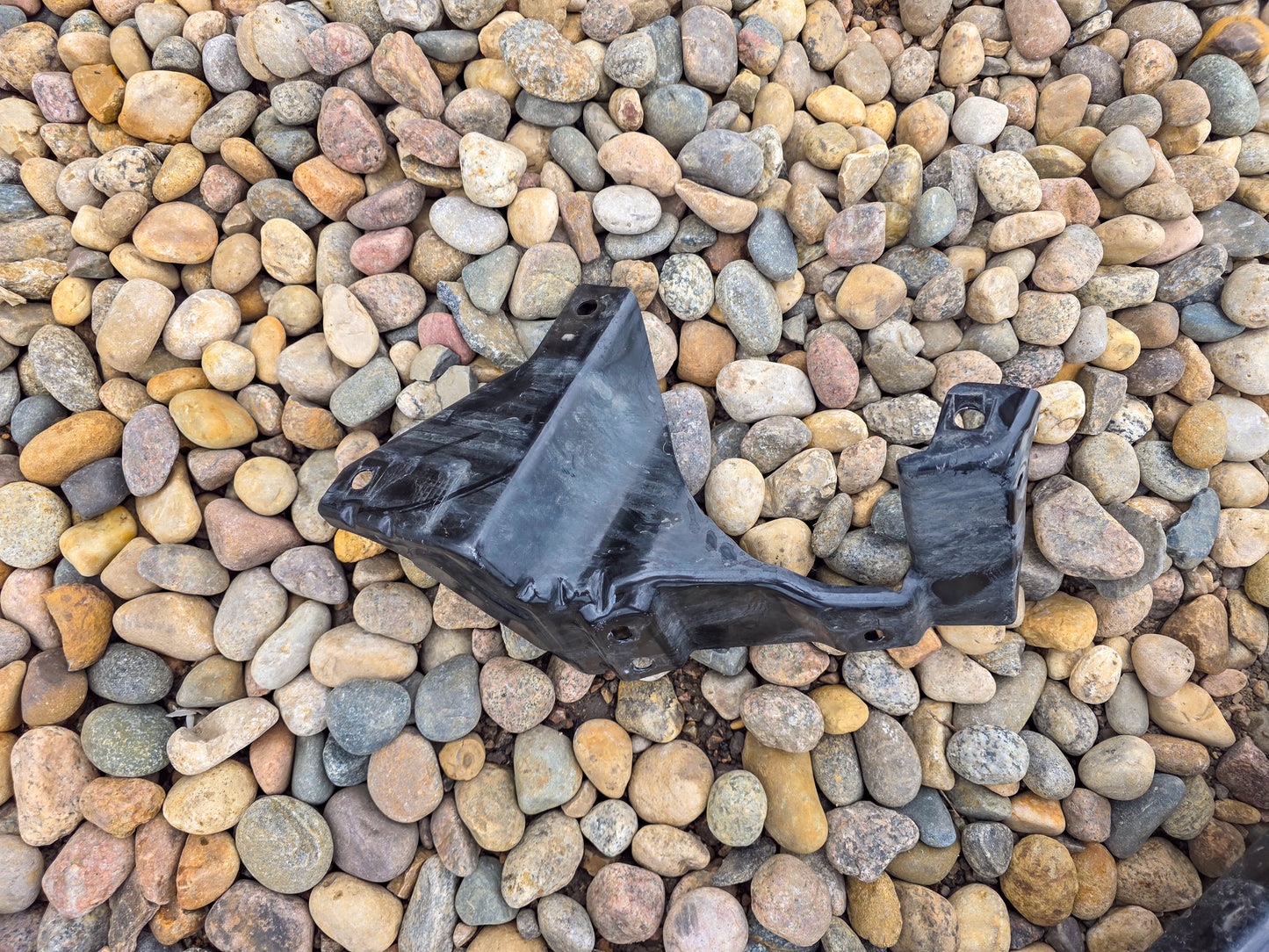 2019-2026 Chevrolet Blazer Passenger Side Headlamp Bracket