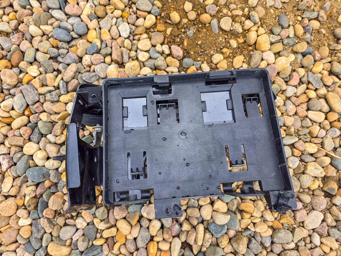 2019-2026 Chevrolet Blazer Battery Tray