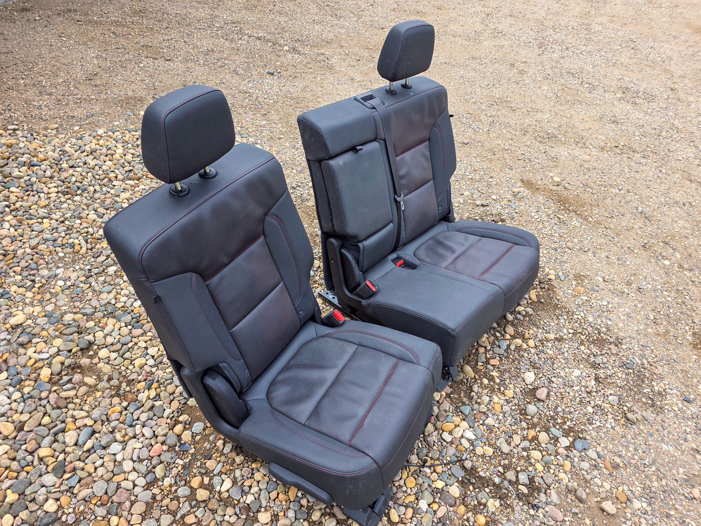 2019-2025 Chevrolet Blazer Rear Second Row Seat Assembly Black Leather OEM