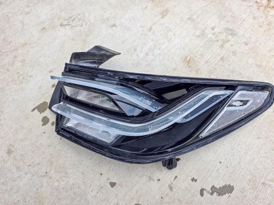 2023-2026 Chevrolet Blazer Tail Light, Tail Lamp, Stop Lamp Combination OEM BROKEN GLASS