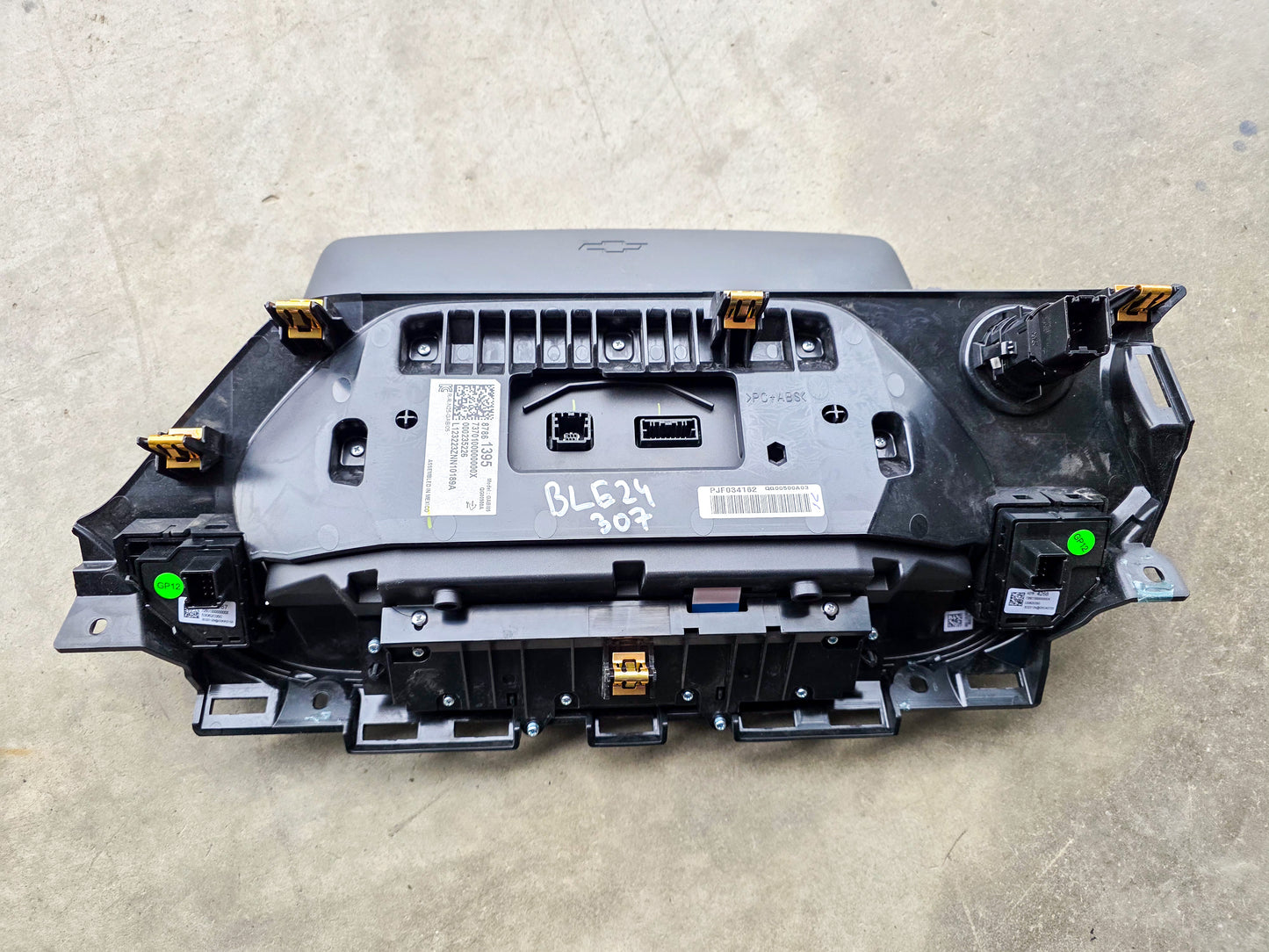 2023-2026 Chevrolet Blazer Info-GPS-TV Screen Display And Control Panel