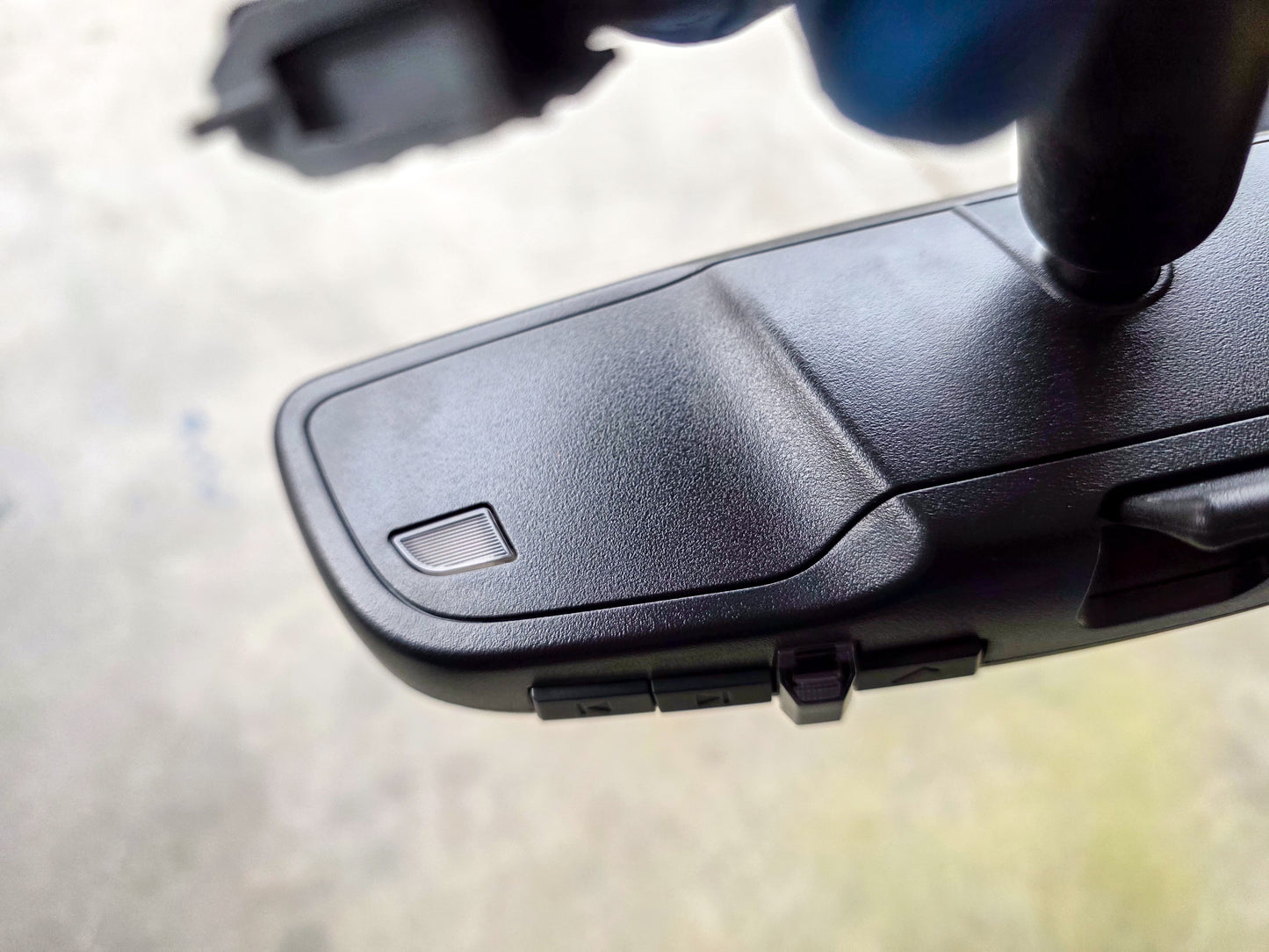 2020-2026 Chevrolet Blazer Interior Rear View Mirror Full Video Display