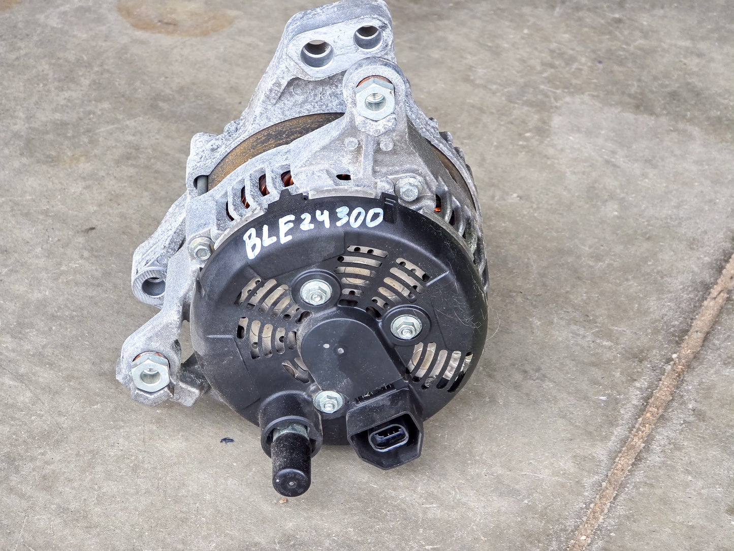 2017-2026 Chevrolet Blazer 3.6l Enigne Alternator Generator 13507127