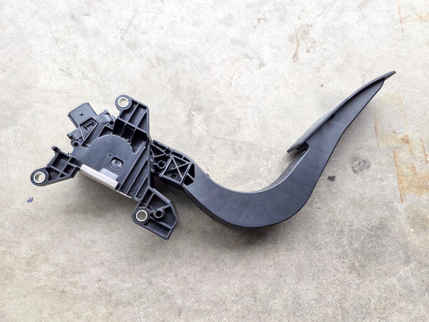 2021-2025 Chevrolet Blazer Accelerator Pedal Assembly