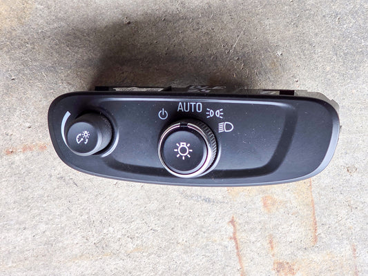 2016-2026 Chevrolet Blazer Headlight Switch With Dimmer Switch 84192536
