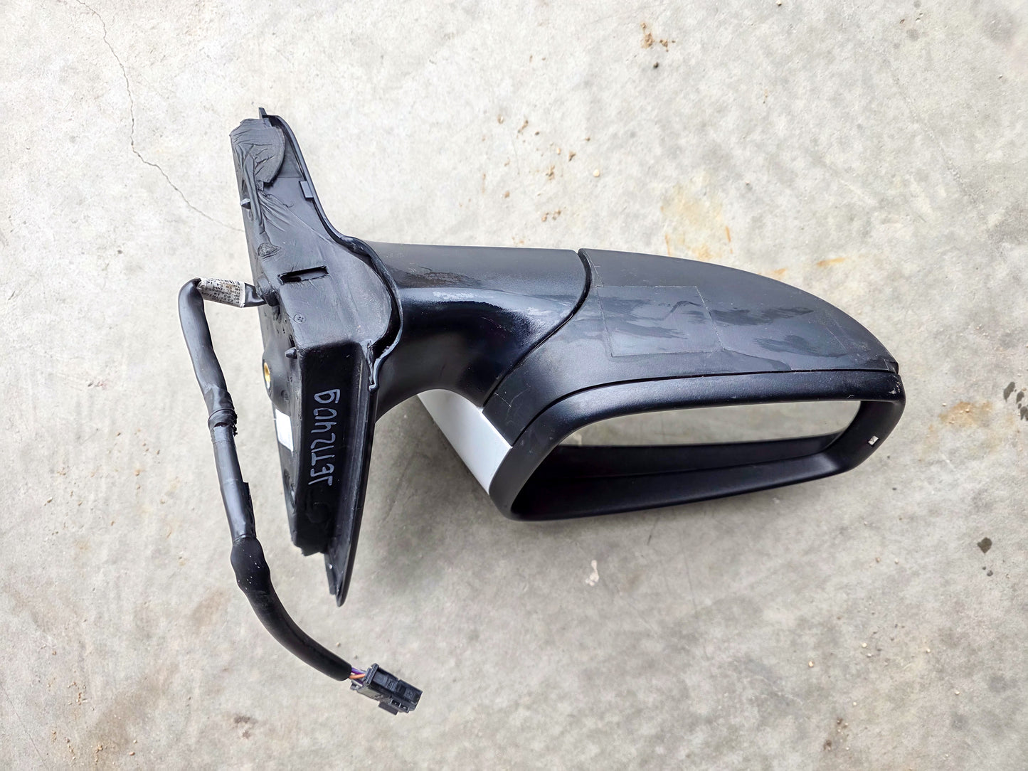 2011-2016 Volkswagen Jetta Front Driver Left Side Exterior Rear View Mirror