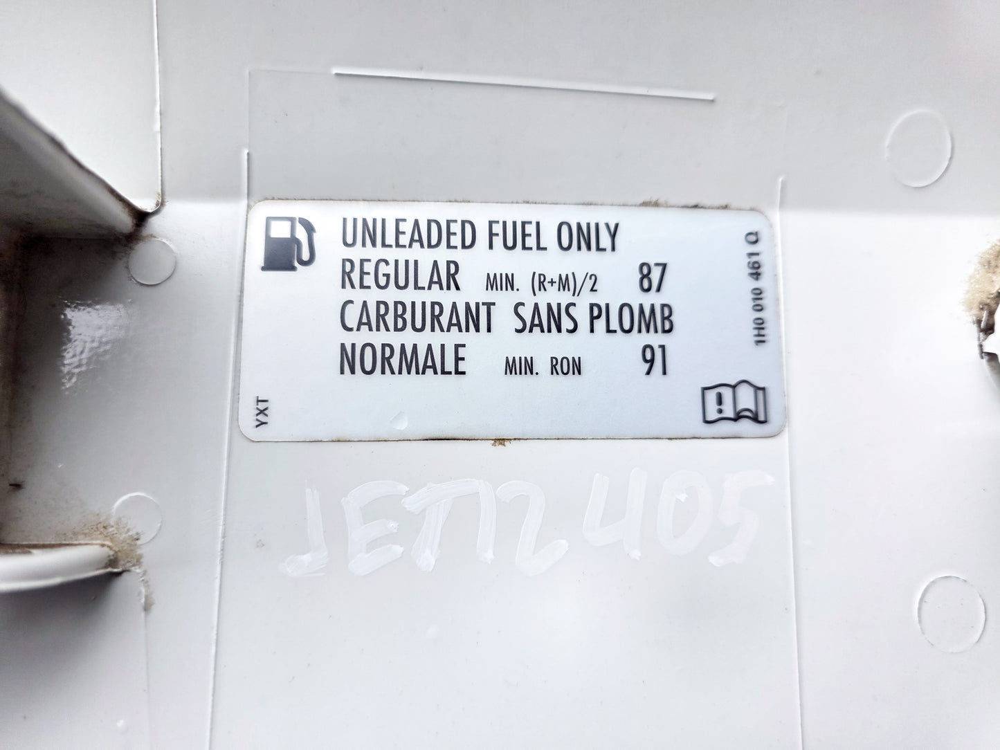 2012 Volkswagen Jetta Fuel Tank Filler Door