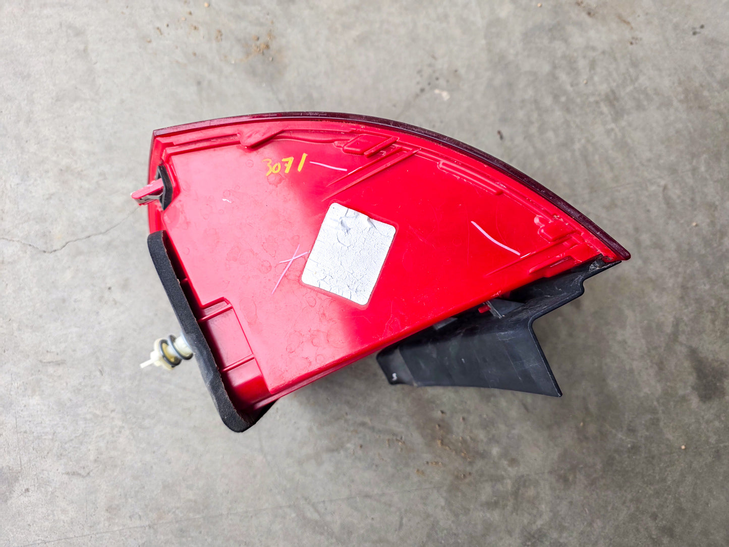 2012 Volkswagen Jetta Rear Driver Left Side Tail Light, Tail Lamp, Stop Lamp Combination OEM