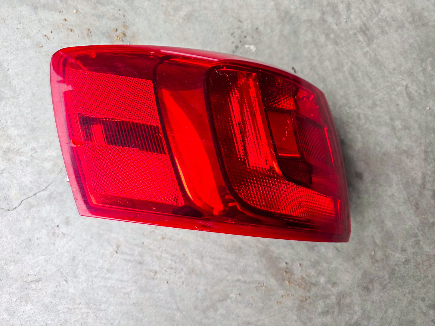 2012 Volkswagen Jetta Rear Driver Left Side Tail Light, Tail Lamp, Stop Lamp Combination OEM