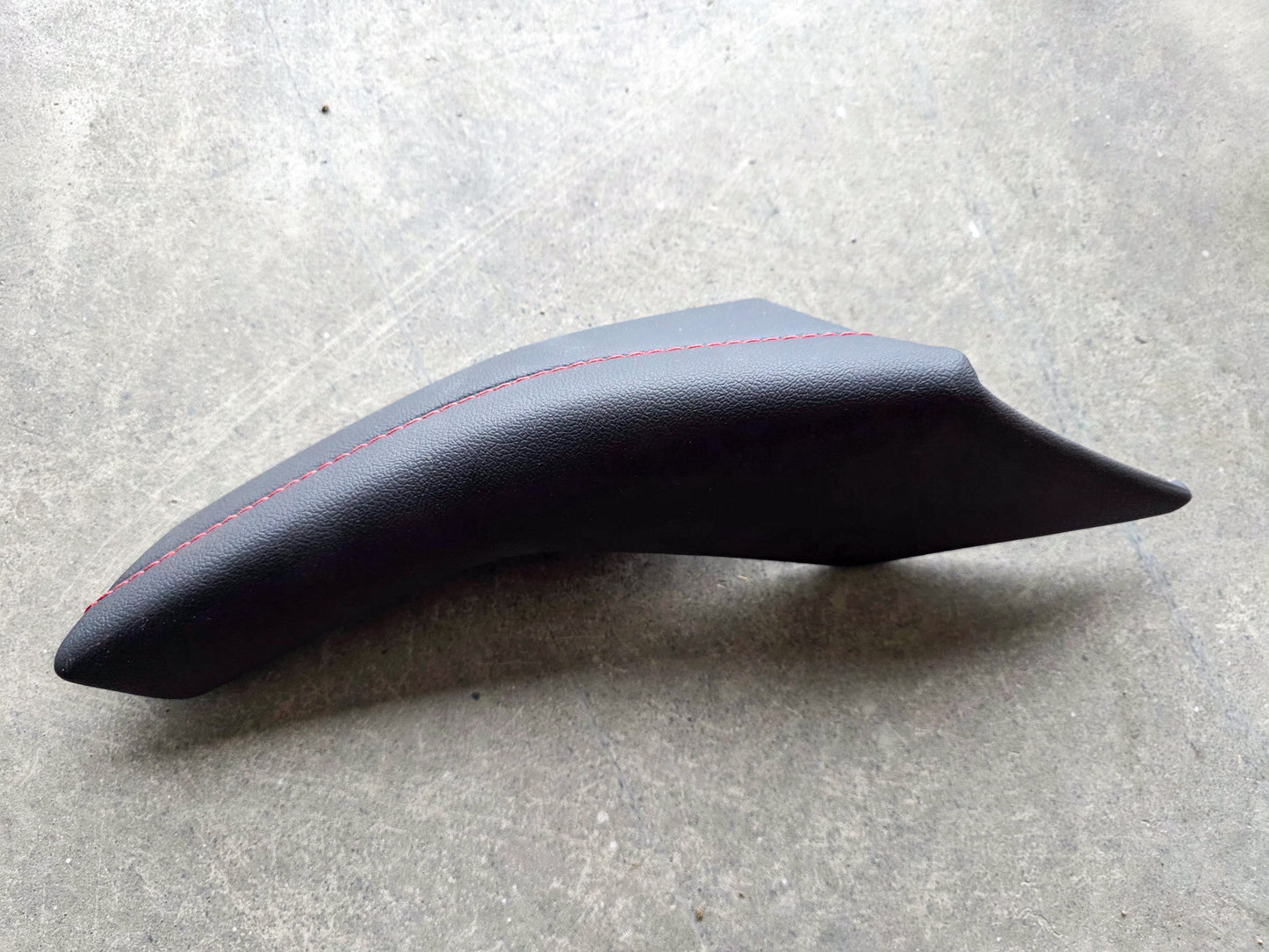 2019-2026 Chevrolet Blazer Front Passenger Right Side Center Console Knee Panel Cover