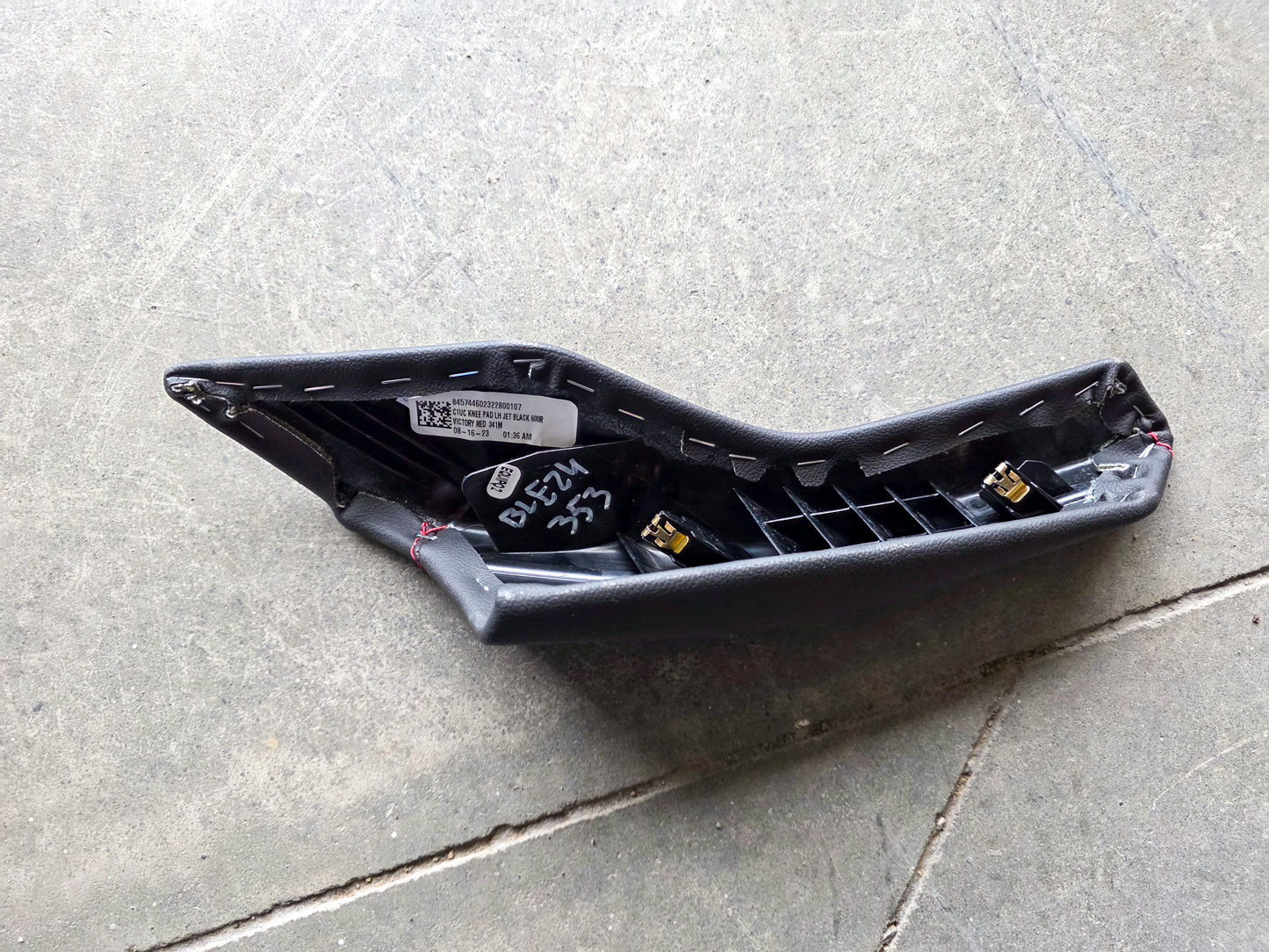 2019-2026 Chevrolet Blazer Front Driver Left Side Center Console Knee Panel Cover