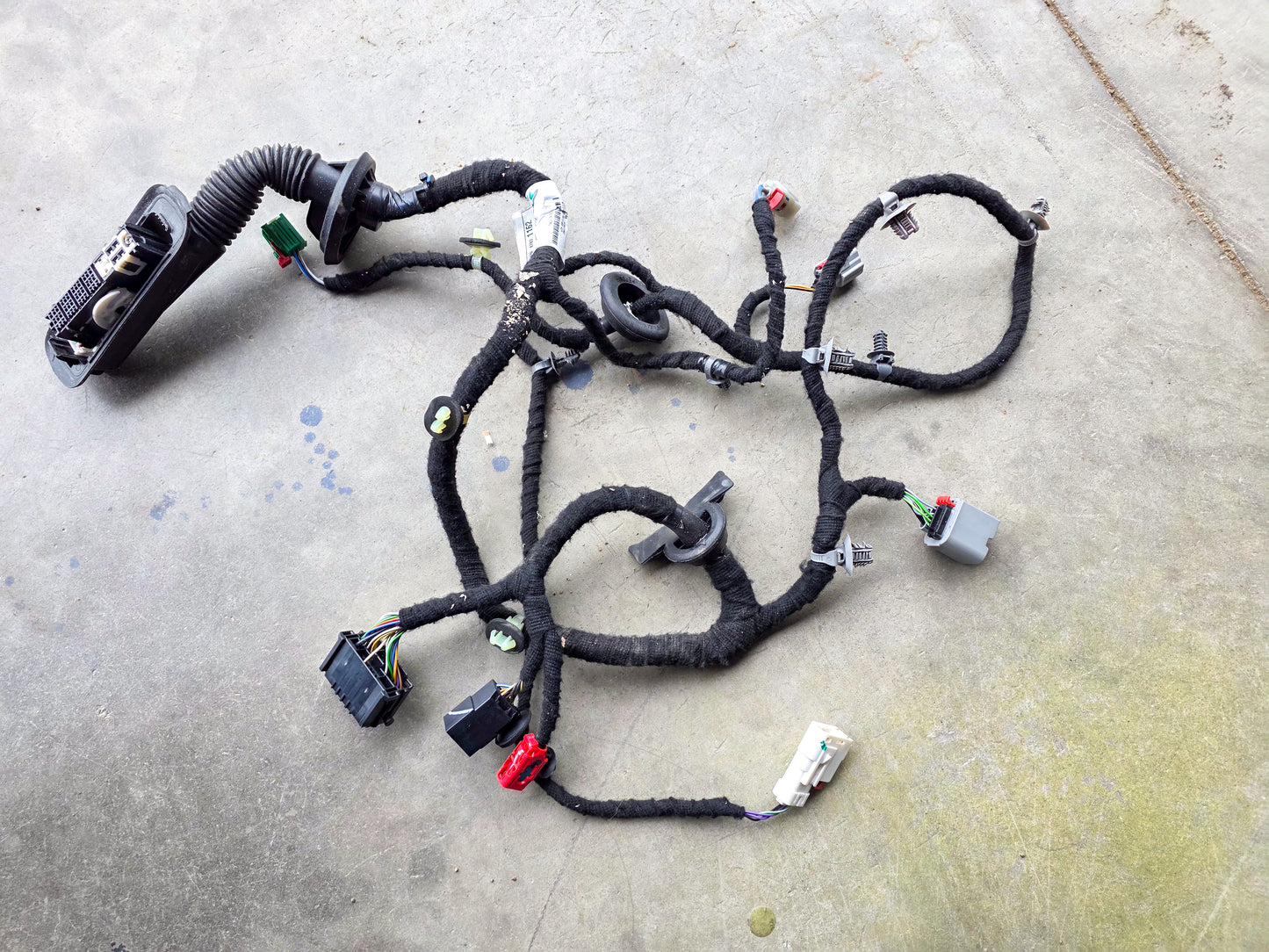 2023-2026 Chevrolet Blazer  Front Driver Side Door Wiring Harness