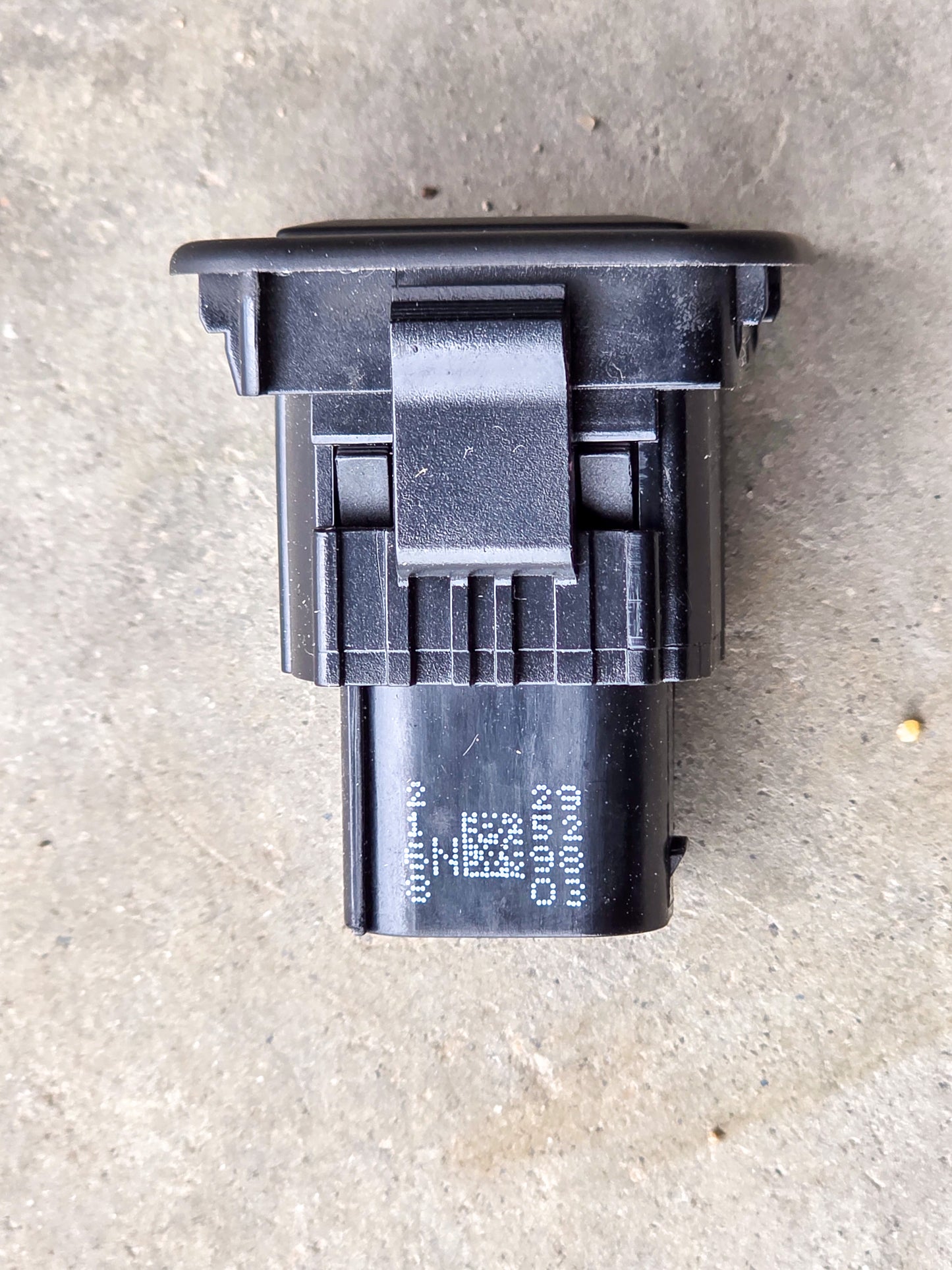 2024 Chevrolet Blazer Rear Tailgate Boot Lock Release Switch Button