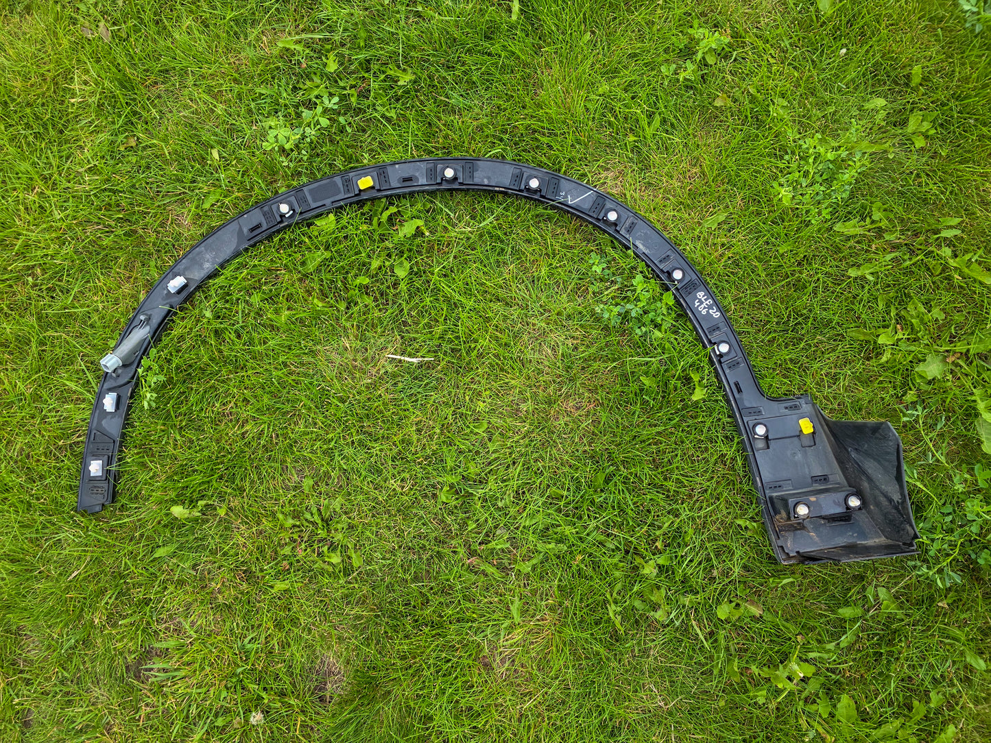 2019-2024 Chevrolet Blazer Front Passenger Right Side Fender Flare Trim Wheel Arch Trim
