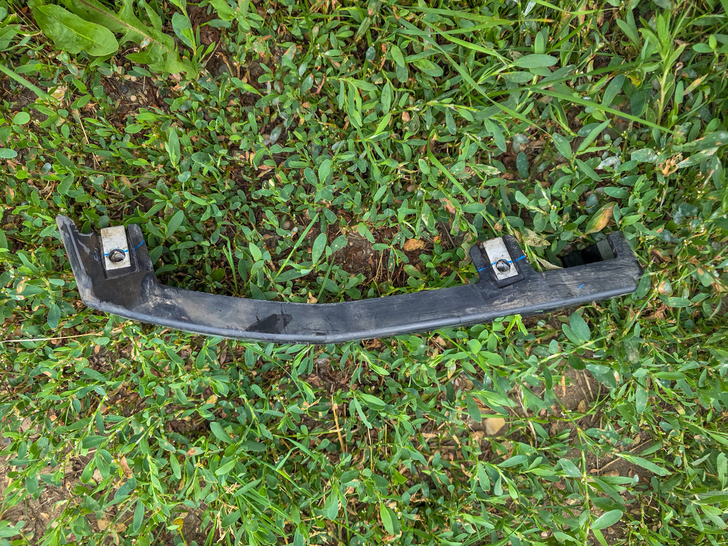 2019-2023 Chevrolet Blazer Rear Left Bumper Reinforcement Bracket OEM 42485316