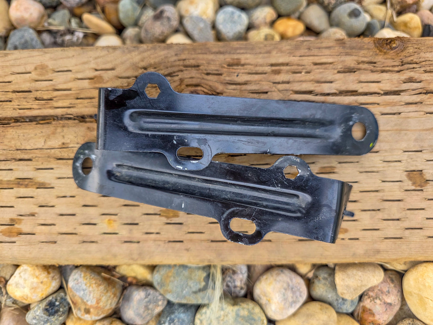 2019-2026 Chevrolet Blazer Driver Side and Passenger Side Headlamp Brackets