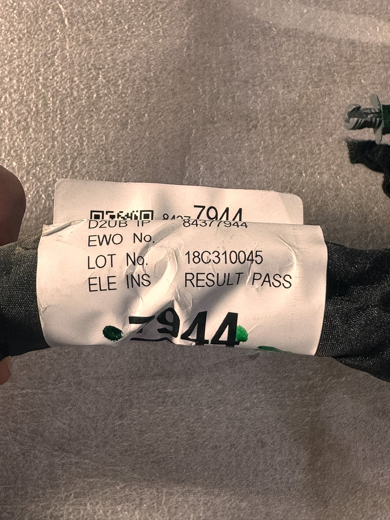 2016-2020 Buick Envision Under Dash Fuse Junction Box and Wiring Harness OEM 84377944, 13991827 - view 5