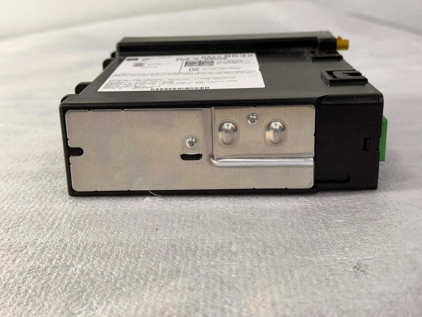2016-2020 Buick Envision  Atellite Radio Control Module OEM 84278532 - view 4